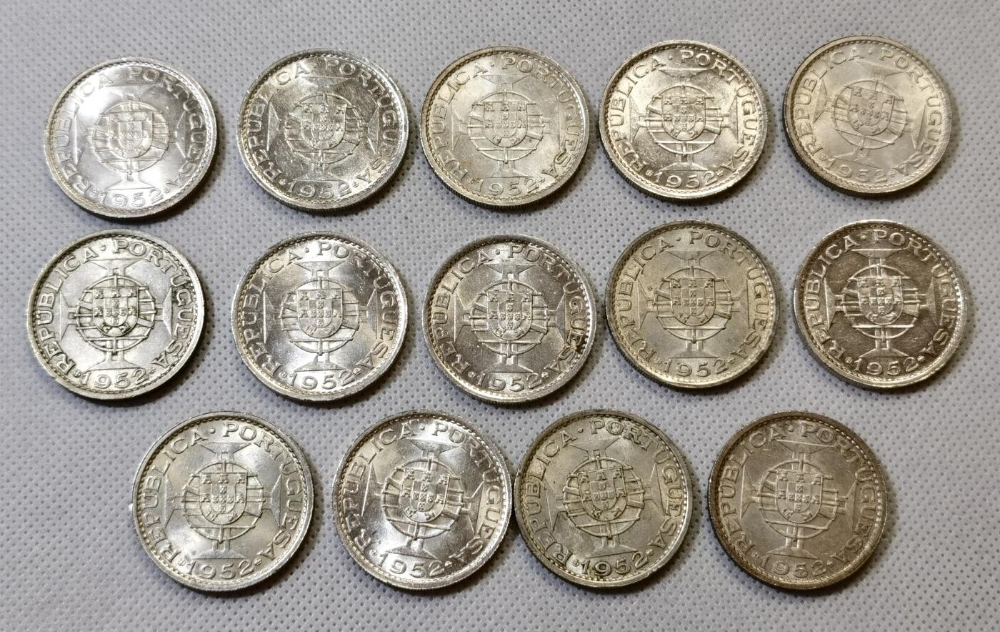 甄臻铺-世界币章拍卖（第43期）送拍享返佣金等优惠多多 14枚澳门1952年第一版厚5元大银币 UNC- BU极美品（第三组），细节见图