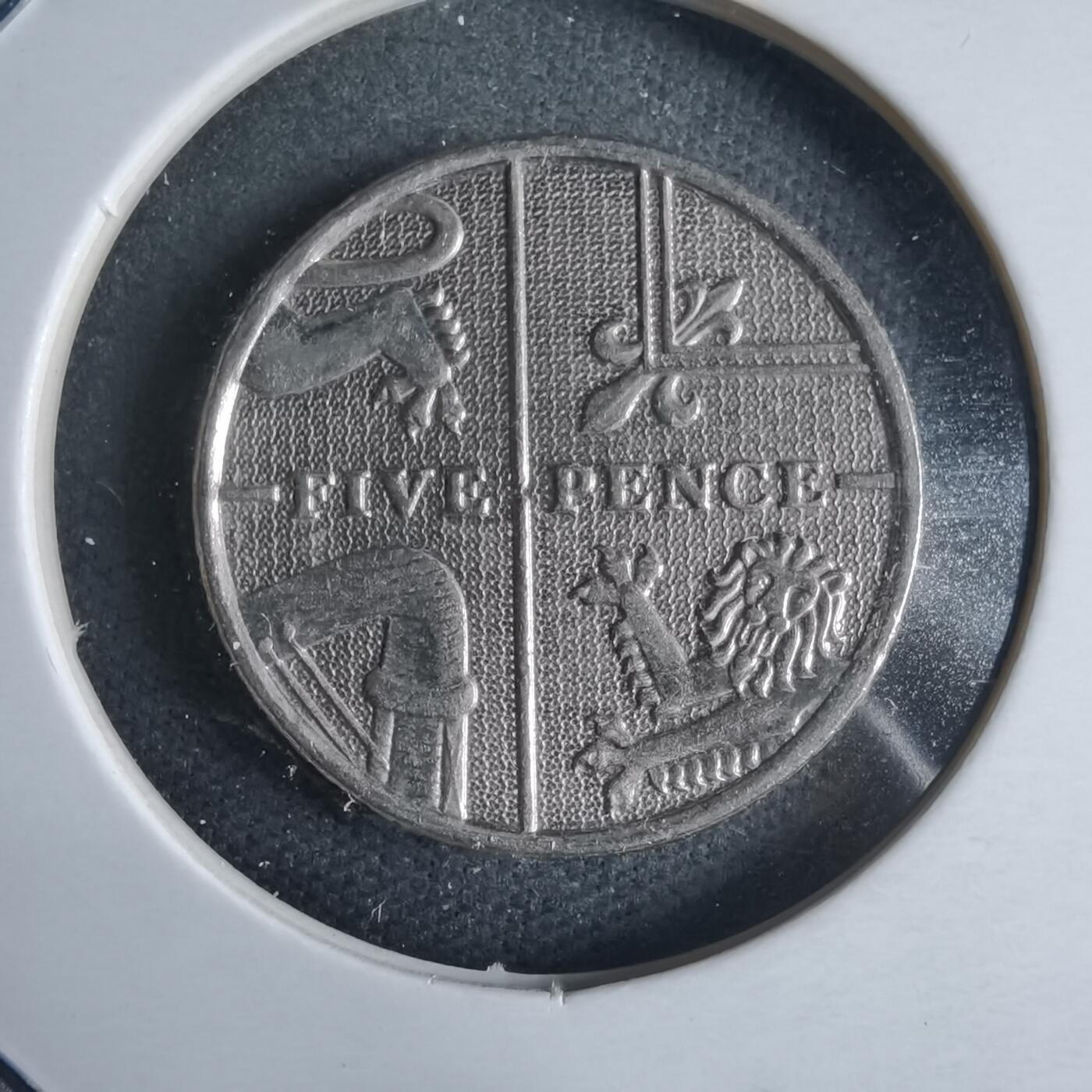 沼泽如烟--第928场 英国2008年5便士