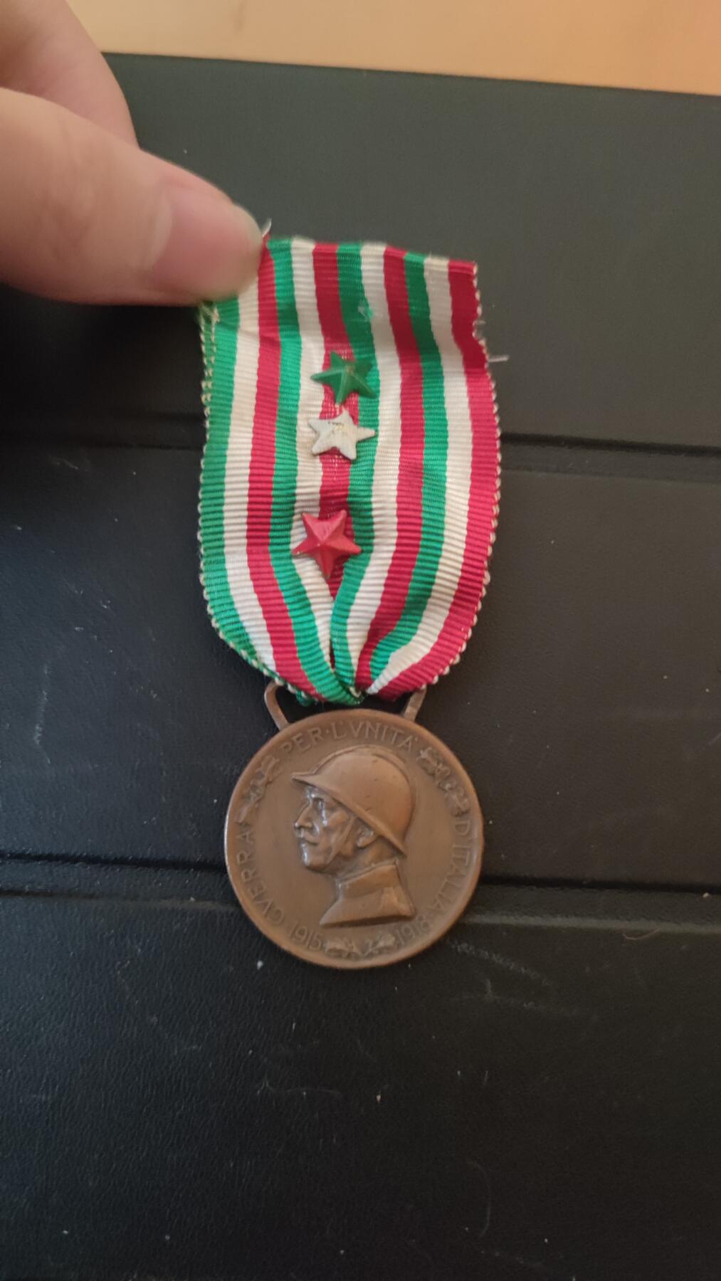 全场0元起拍，周六（12.13）下午5点开始，第70期 意大利一战奖章。