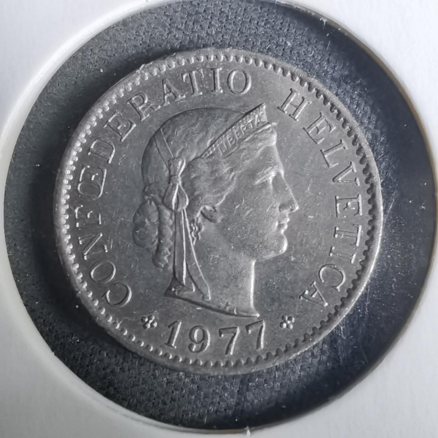 沼泽如烟--第928场 瑞士1977年五分