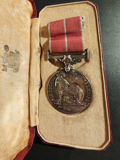 老王徽章第169期 - 英国大英帝国奖章（BEM)     军事版      伊丽莎白二世时期    925银     原盒     带边铭