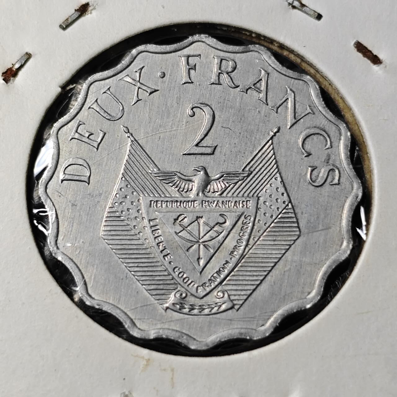 KK钱币收藏小铺 第378期  2月预留时间 周末发货  1970卢旺达2法郎好品