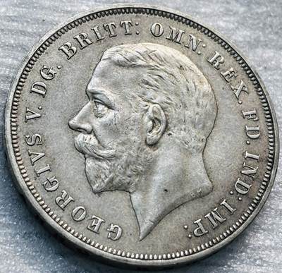 文馨钱币收藏第 285 场，【 长期接收代拍品】银币，评级币，散币场 - 极美品 1935 年英国乔治五世木马剑 大银币，底板干净，包浆匀称