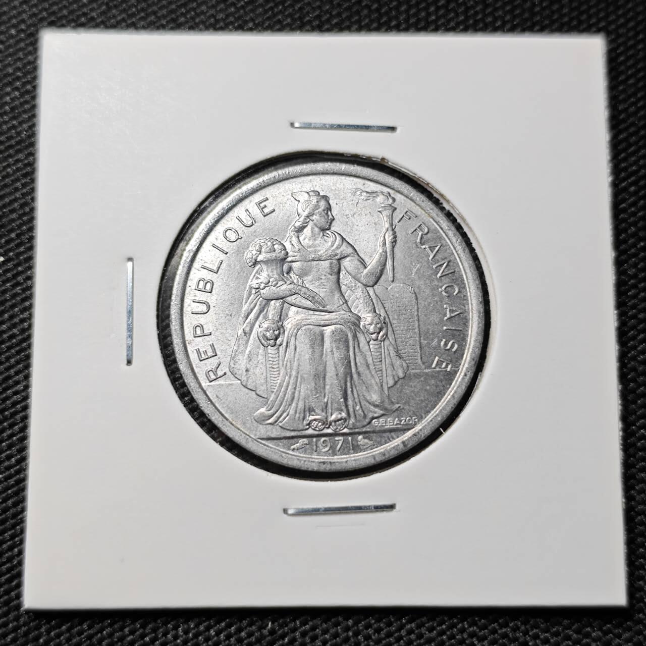 KK钱币收藏小铺 第378期  2月预留时间 周末发货  1971法属新喀里多尼亚2法郎