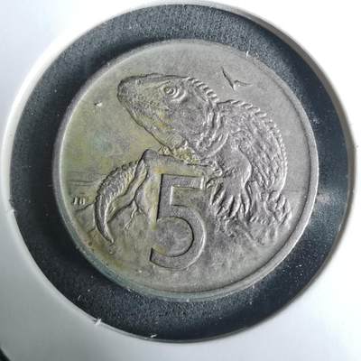 沼泽如烟--第928场 - 新西兰1974年五分