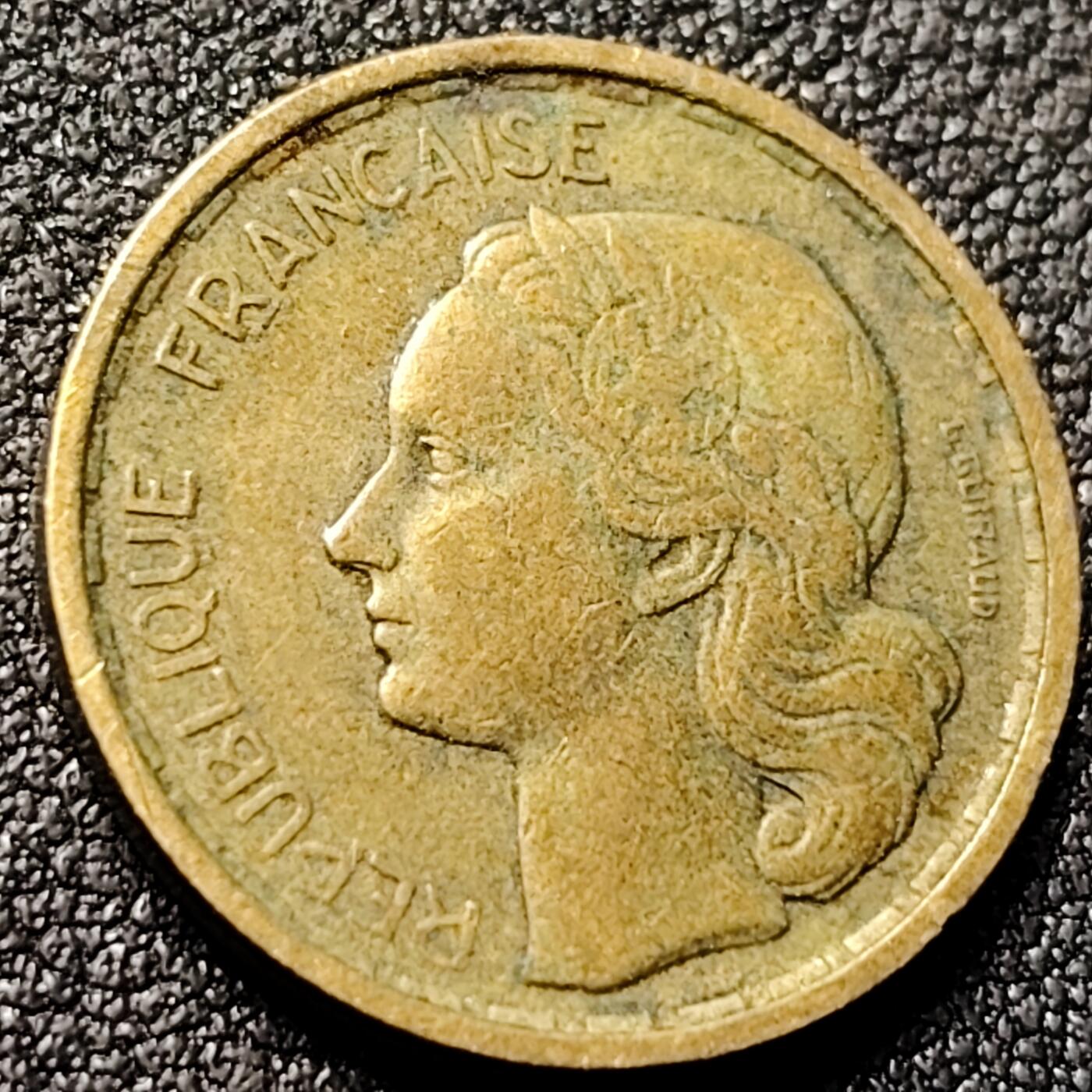 泉币菌-第145场-精品福利场 。