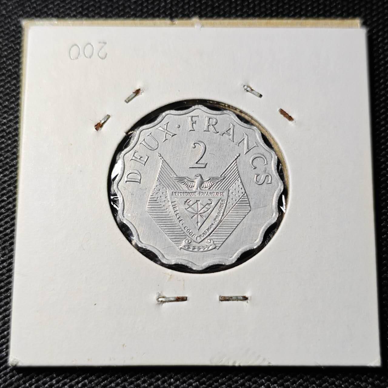 KK钱币收藏小铺 第378期  2月预留时间 周末发货  1970卢旺达2法郎好品