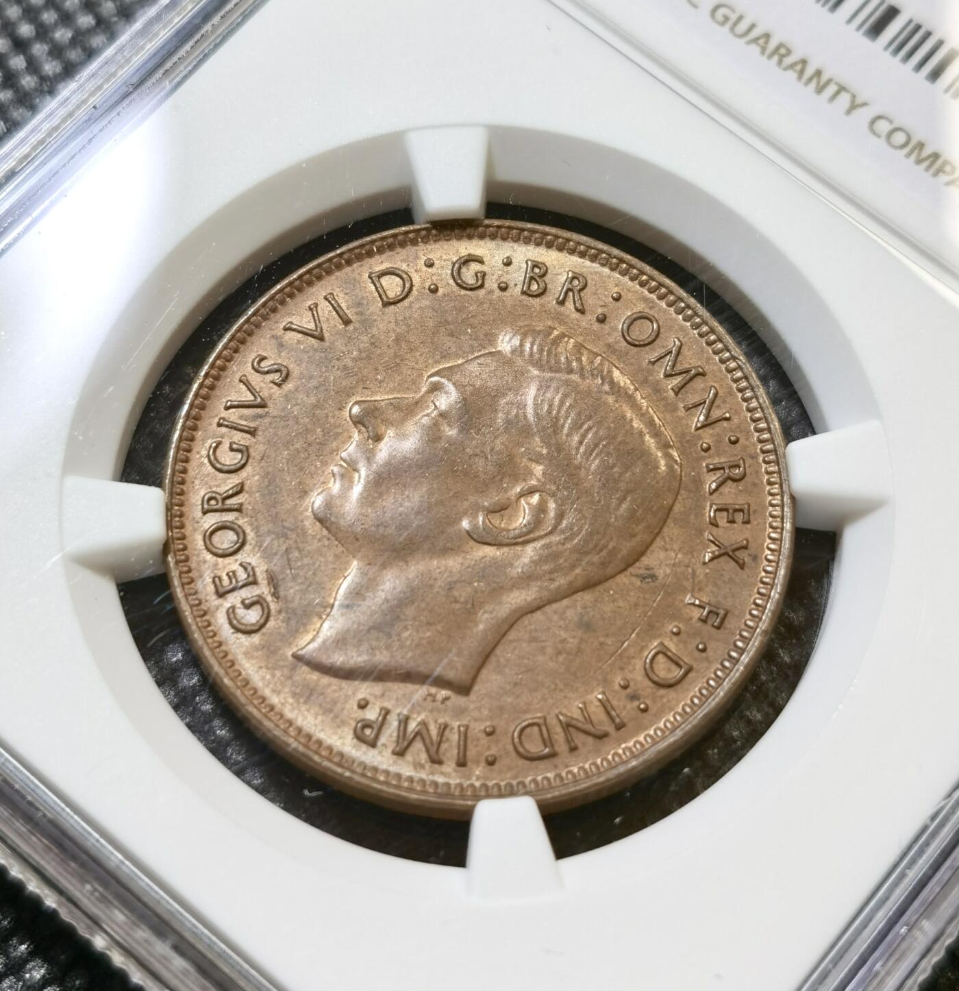 甄臻铺-世界币章拍卖（第43期）送拍享返佣金等优惠多多 NGC-MS62BN 澳大利亚1944P版便士铜币，巧克力包浆丝滑好状态，袋鼠图案，品相好的都不便宜