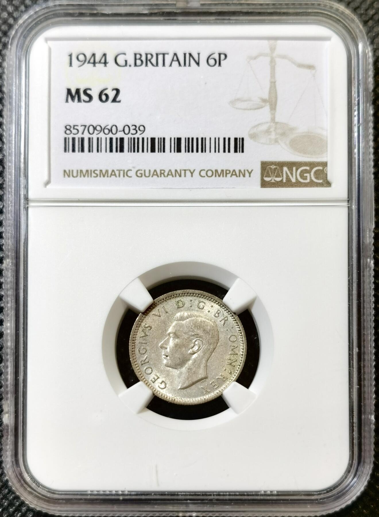 甄臻铺-世界币章拍卖（第43期）送拍享返佣金等优惠多多 NGC-MS62 英国1944年乔治六世六便士银币，UNC美品，爱情幸运币寓意好，可藏状态