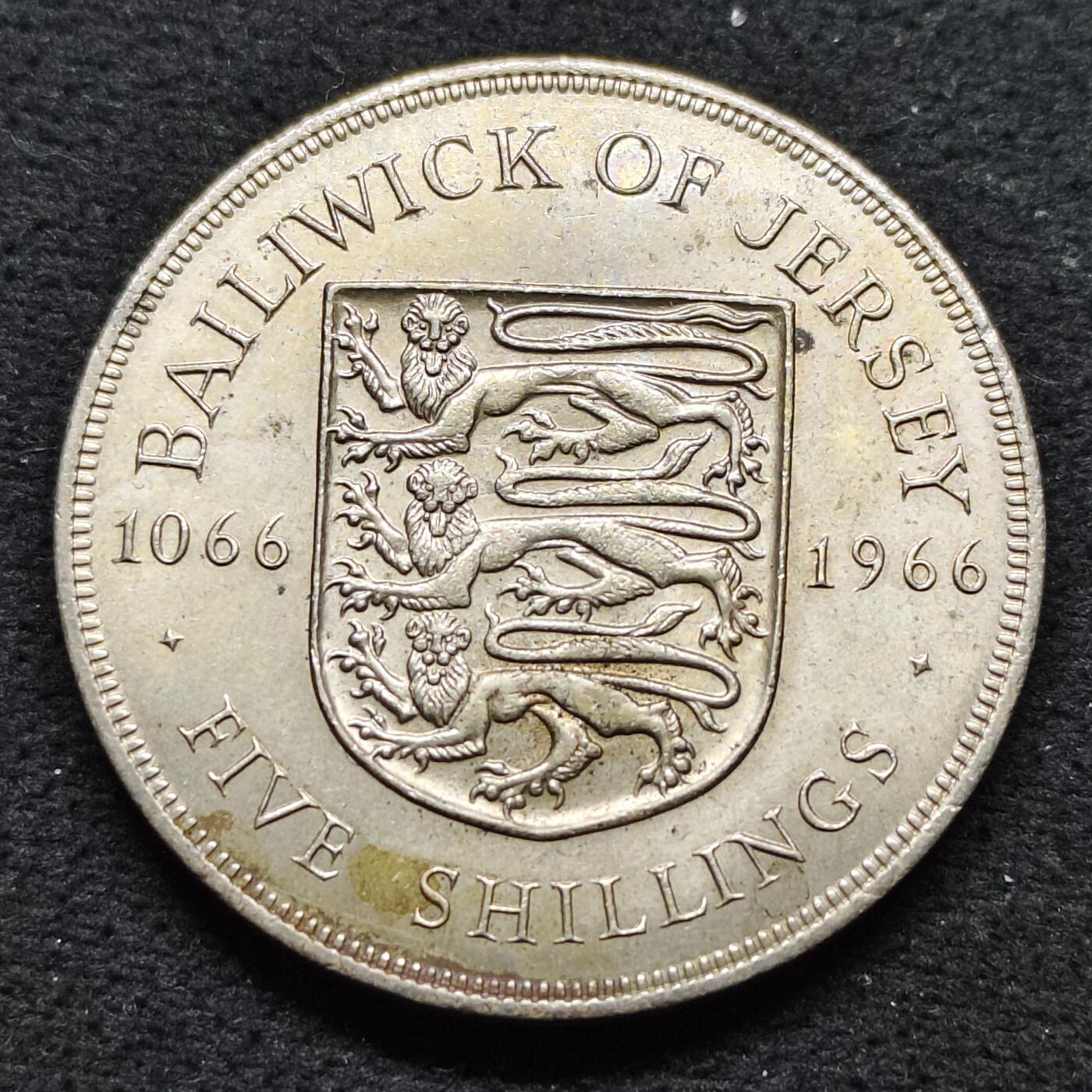 【全场包邮】纯粹捡漏拍484场（免费代拍第21场） 泽西1966年5先令诺曼征服900周年克朗型纪念币