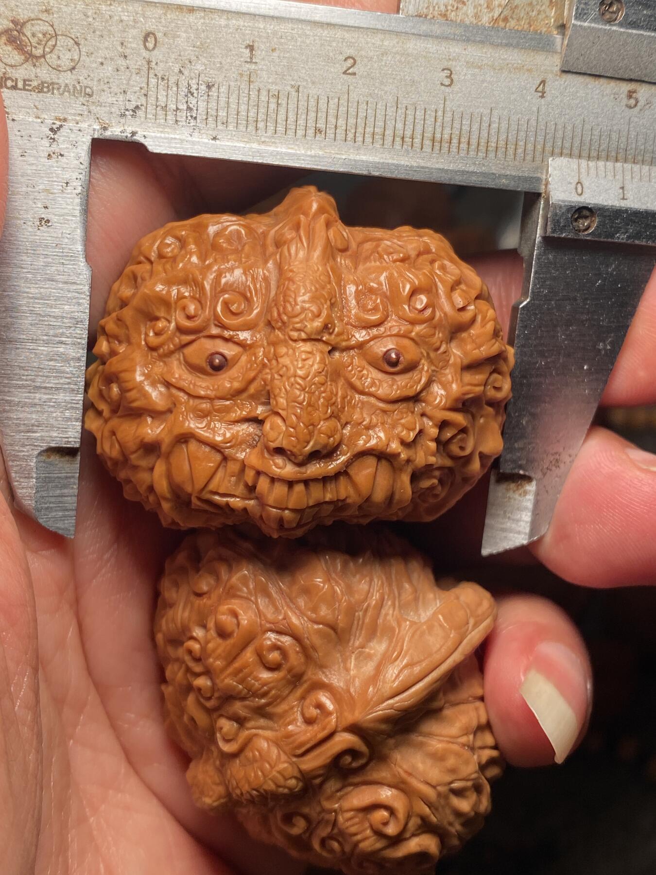 以核会友，中国非物质文化遗产苏工核雕手作