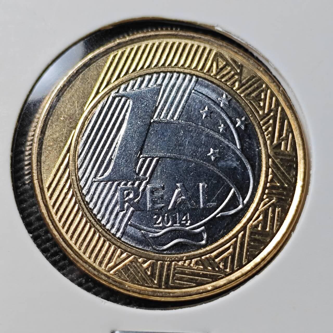 KK钱币收藏小铺 第378期  2月预留时间 周末发货  巴西1瑞尔双色币纪念币