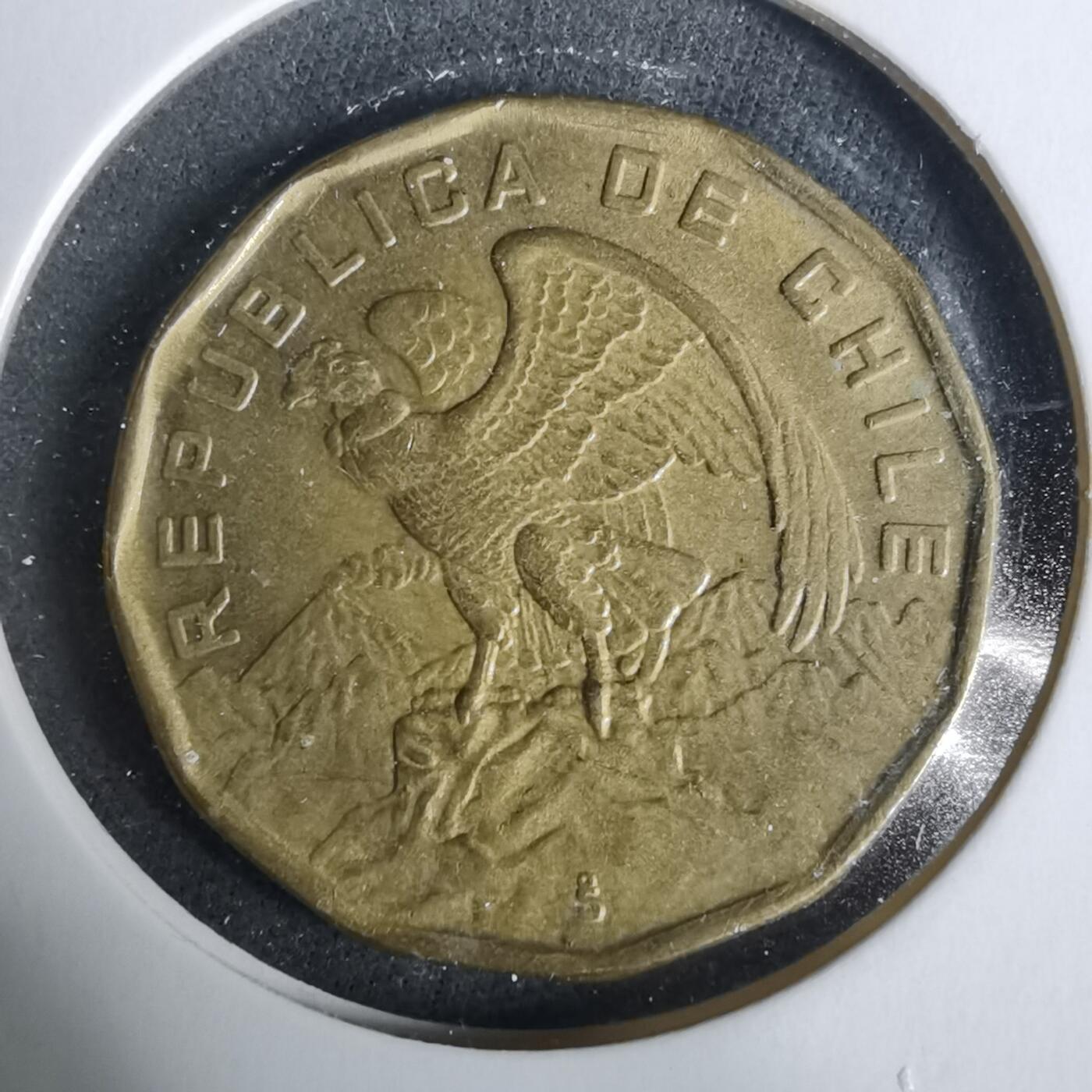 沼泽如烟--第929场 智利1974年100埃斯库多