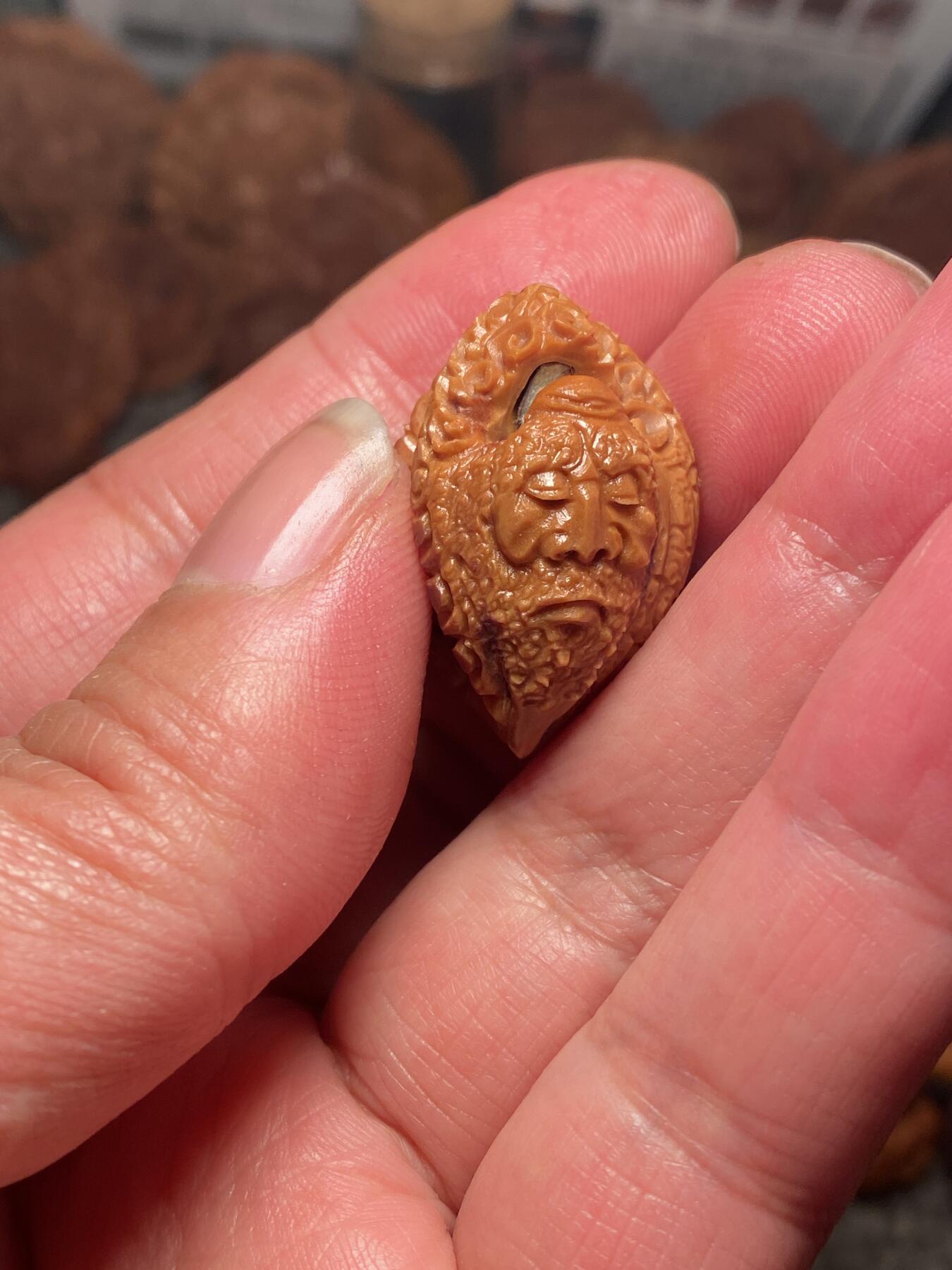 以核会友，中国非物质文化遗产苏工核雕手作