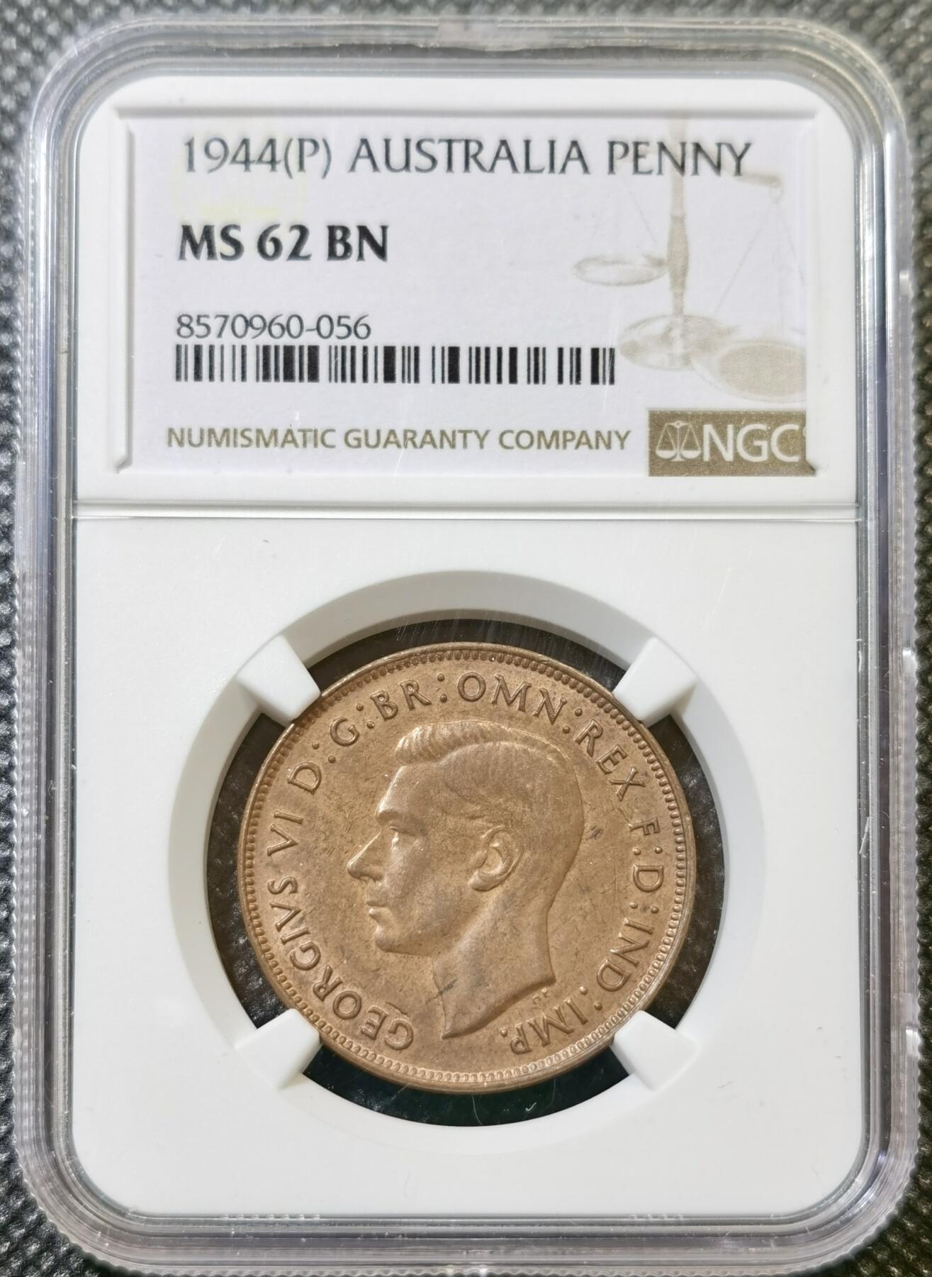 甄臻铺-世界币章拍卖（第43期）送拍享返佣金等优惠多多 NGC-MS62BN 澳大利亚1944P版便士铜币，巧克力包浆丝滑好状态，袋鼠图案，品相好的都不便宜