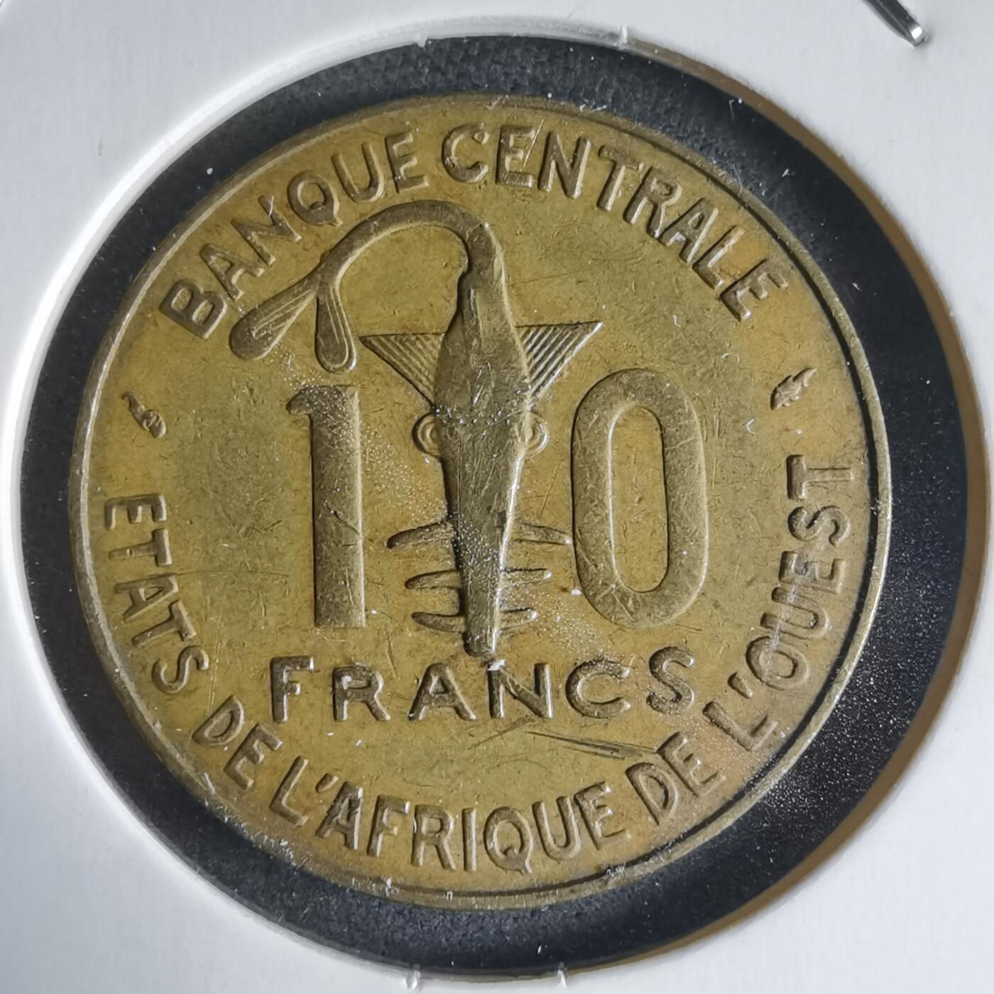 沼泽如烟--第928场 西非1981年10法郎