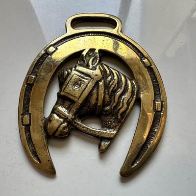 🌹外币初藏🌹🐯2025年第140场  每周二四六晚8️⃣点 接代拍 - 早期欧洲马车装饰件105.6克 黄亮如新