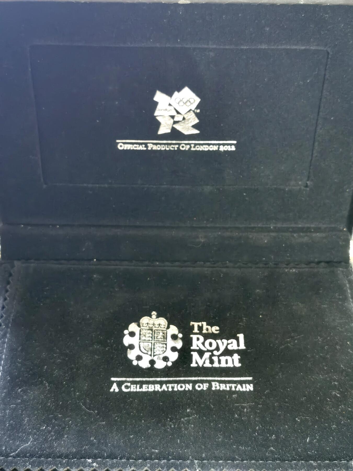 甄臻铺-世界币章拍卖（第43期）送拍享返佣金等优惠多多 英国 2009年，6枚套装，伦敦奥运倒计时纪念银币，单枚面值5英镑，含28.28克925银，共169.68克。原盒证。