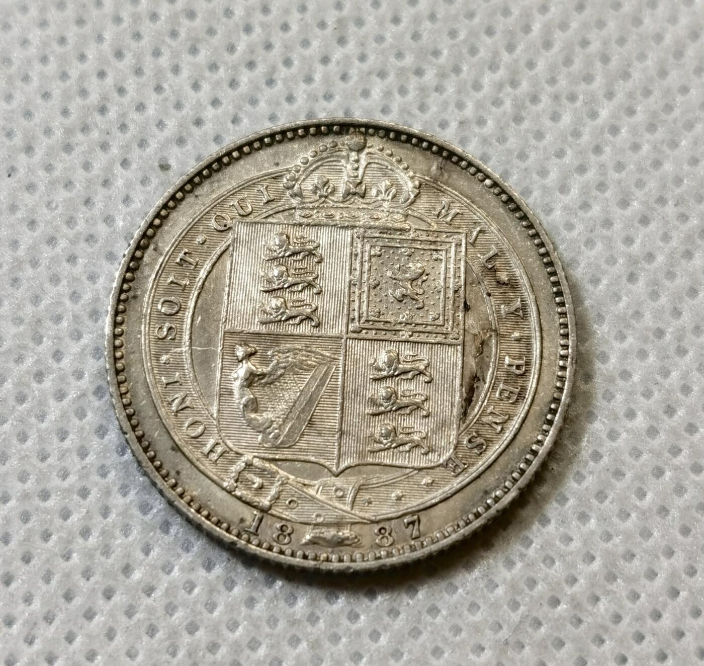 甄臻铺-世界币章拍卖（第43期）送拍享返佣金等优惠多多