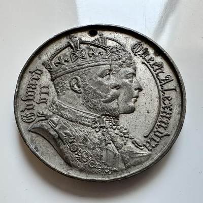 🌹外币初藏🌹🐯2025年第140场  每周二四六晚8️⃣点 接代拍 - 英国1909年伯明翰大学启用纪念章 38.1毫米15.8克 锡制 高浮雕哥特体设计