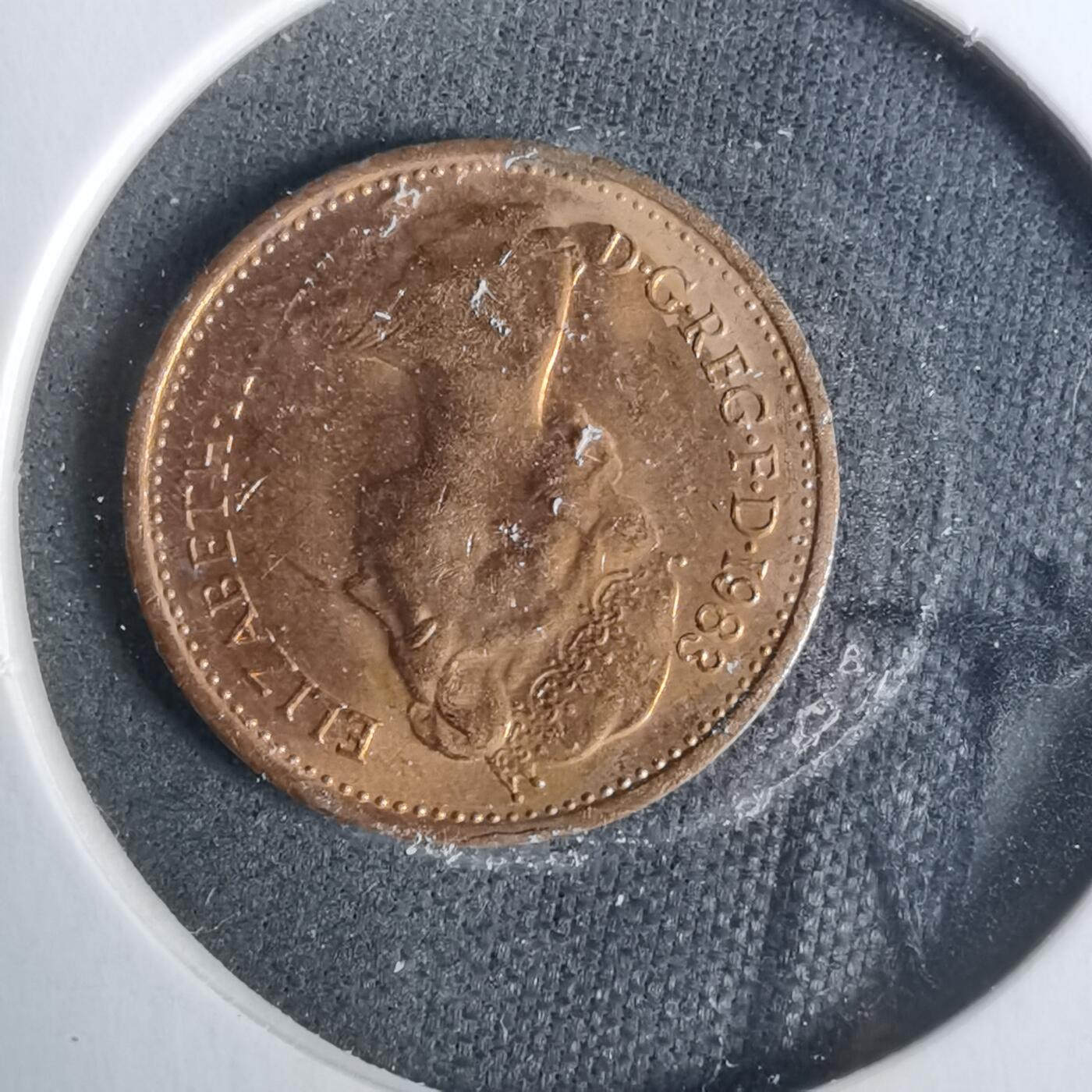 沼泽如烟--第929场 英国1983年半便士