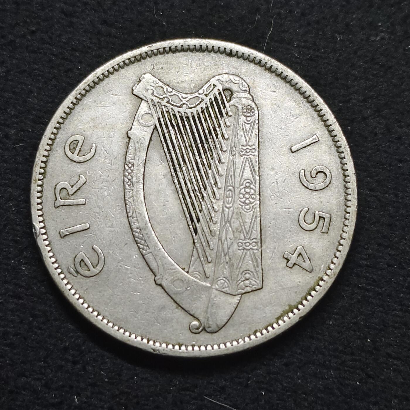 【全场包邮】纯粹捡漏拍484场（免费代拍第21场） 爱尔兰1954年十二进制狩猎马半克朗（2先令6便士）