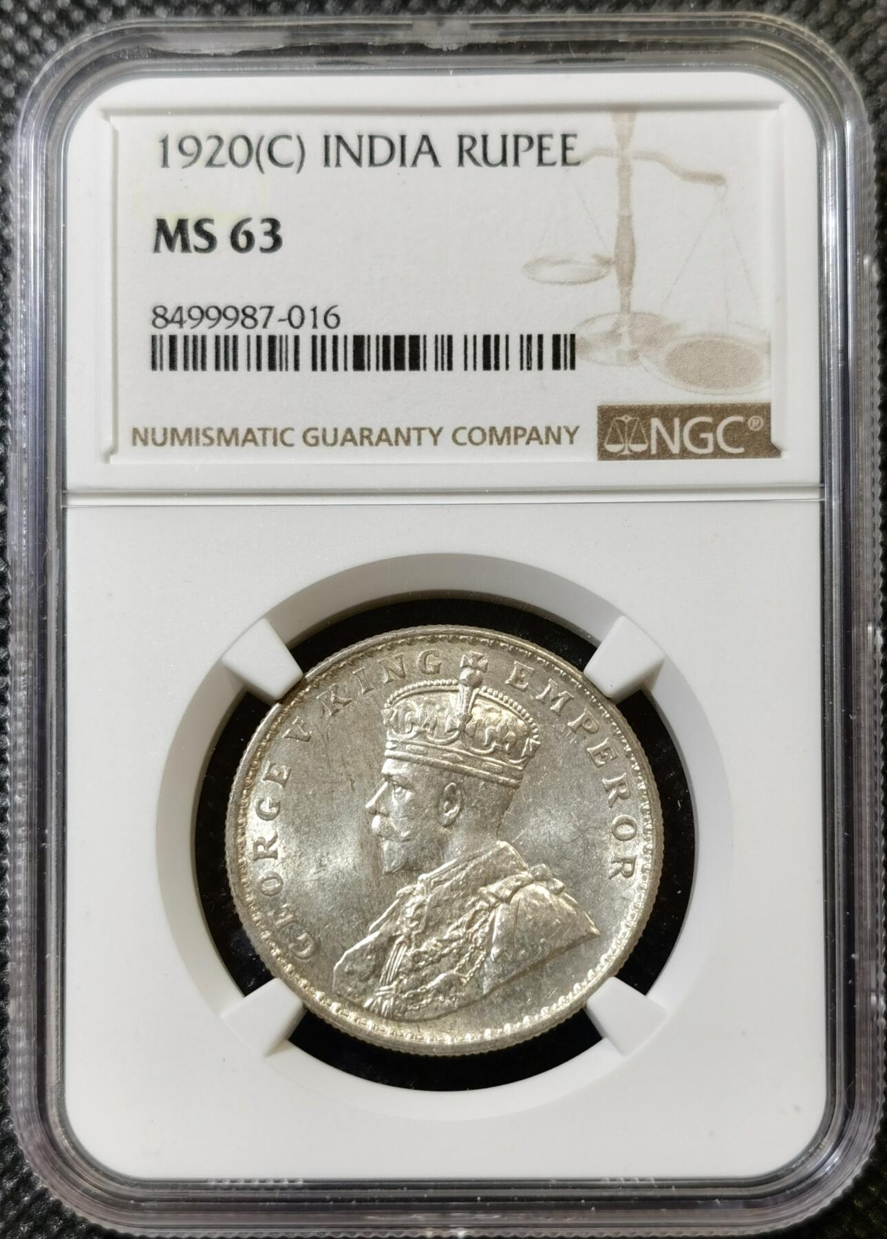 甄臻铺-世界币章拍卖（第43期）送拍享返佣金等优惠多多 NGC-MS63 1920年英属印度乔治五世卢比，卷拆银光