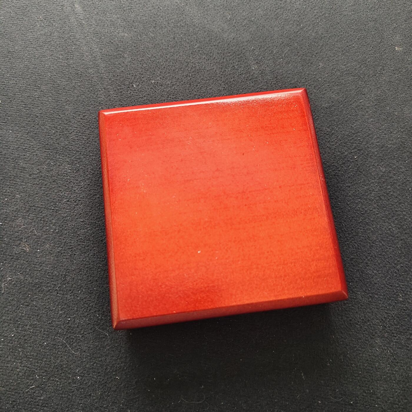 【全场包邮】纯粹捡漏拍485场（免费代拍第22场） 菲律宾2015年500比索教皇访问精制镀金纪念币-盒证全（未公布发行量实物少见）