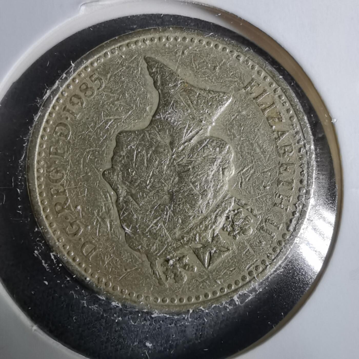 沼泽如烟--第929场 英国1985年一磅