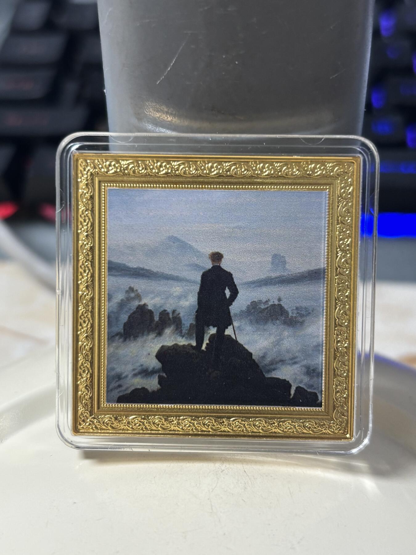 第185期拍卖 纽埃2021年世界名画系列雾海上的旅人彩色纪念银币，999银，发行量999枚