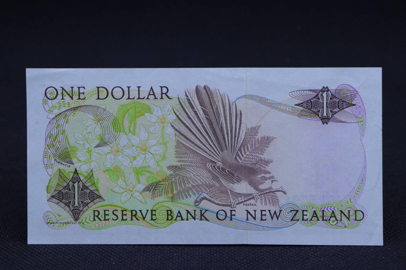 【淘币小摊】限时拍第八百二十八拍  纸币场  满百包邮可预留两周  周一统一发货    新西兰1元纸币