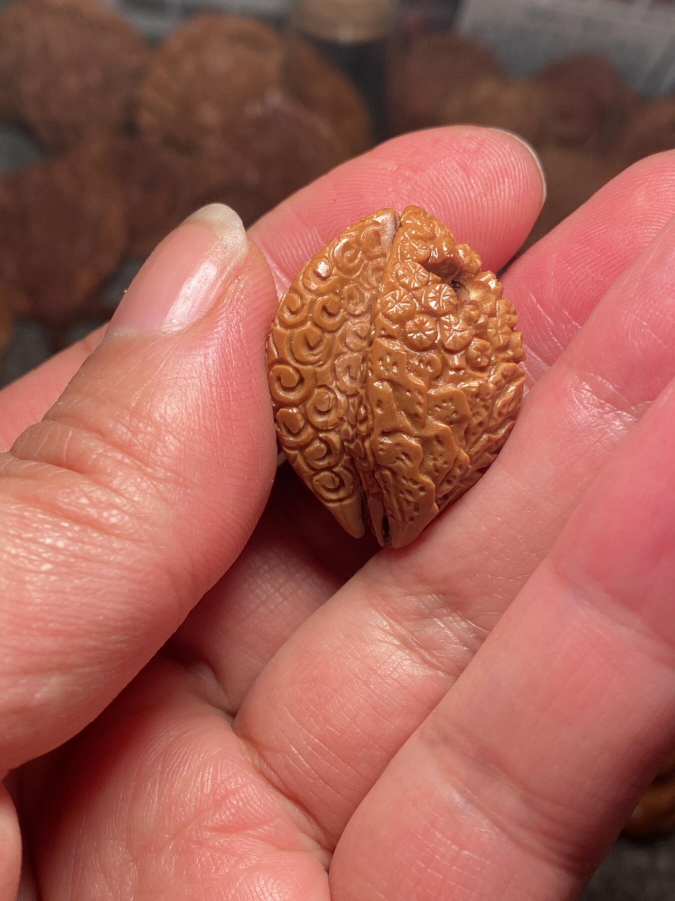 以核会友，中国非物质文化遗产苏工核雕手作