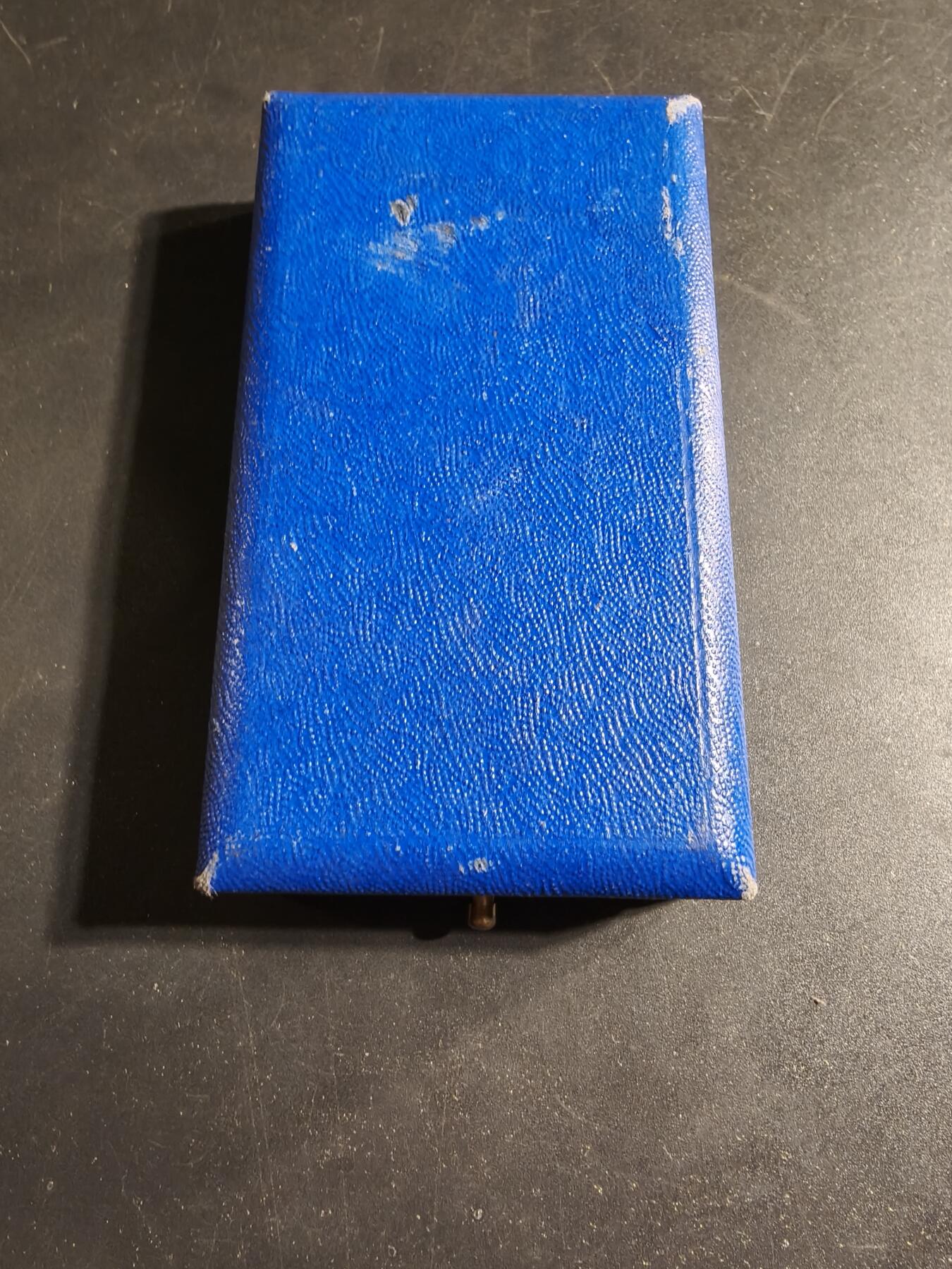 老王徽章第169期 法国军官级棕榈叶勋章    银质镀金珐琅     原盒    珠宝商定制版本 