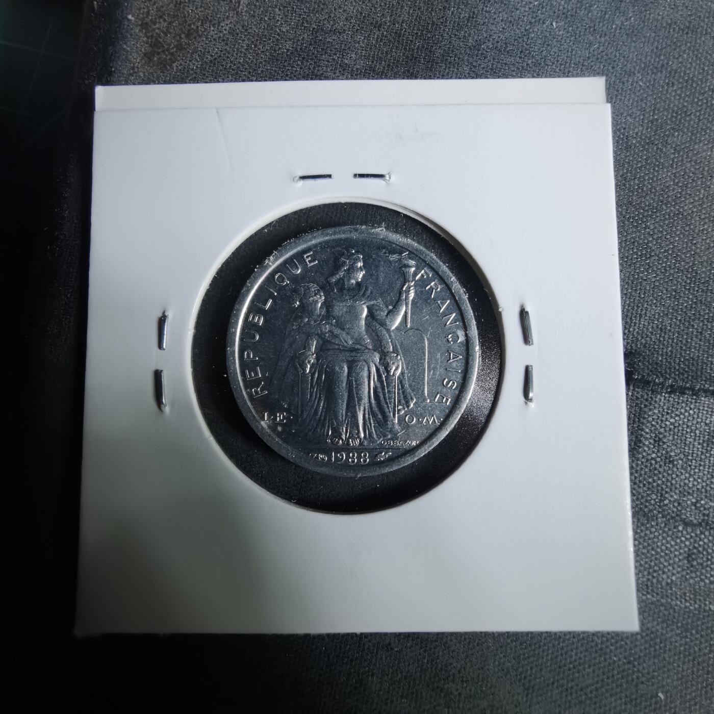 沼泽如烟--第929场 法属新喀里多尼亚1988年1法郎