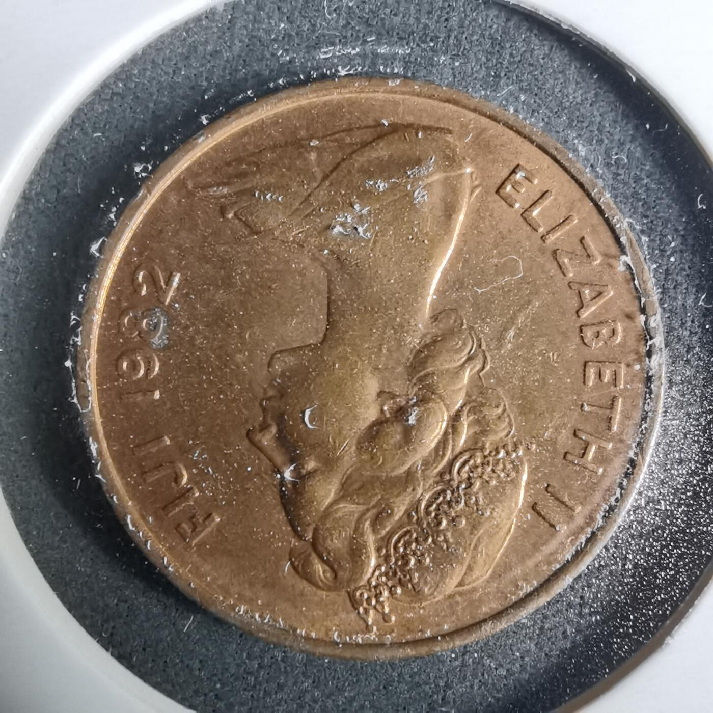 沼泽如烟--第929场 斐济1982年二分