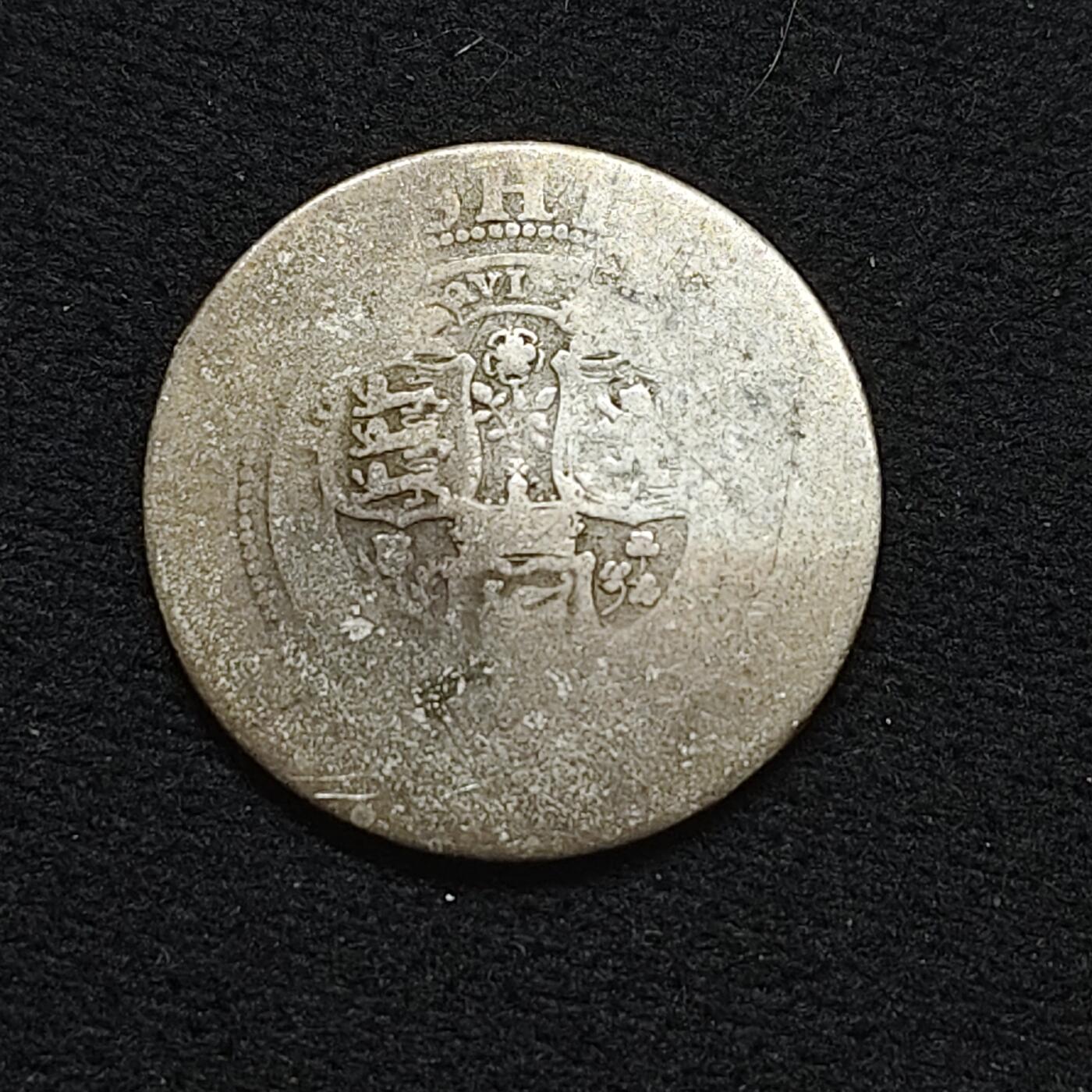 【全场包邮】纯粹捡漏拍484场（免费代拍第21场） 英国（年份磨损）维多利亚女王1先令银币