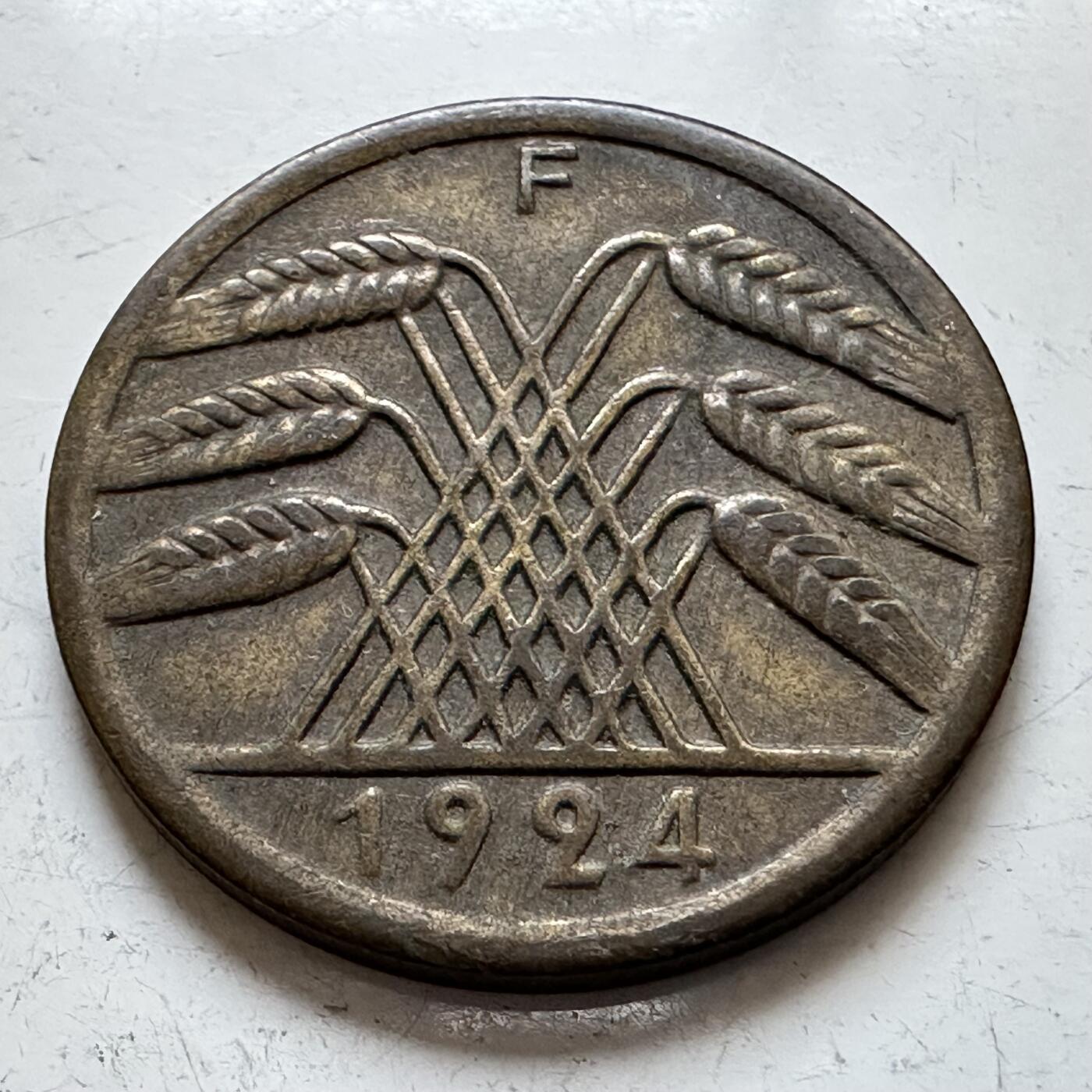 🌹外币初藏🌹🐯2025年第140场  每周二四六晚8️⃣点 接代拍 魏玛共和国1924年50芬尼