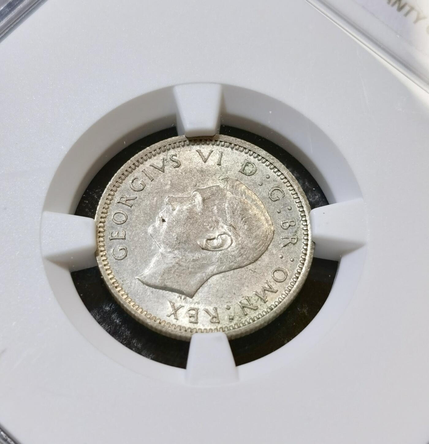 甄臻铺-世界币章拍卖（第43期）送拍享返佣金等优惠多多 NGC-MS62 英国1944年乔治六世六便士银币，UNC美品，爱情幸运币寓意好，可藏状态