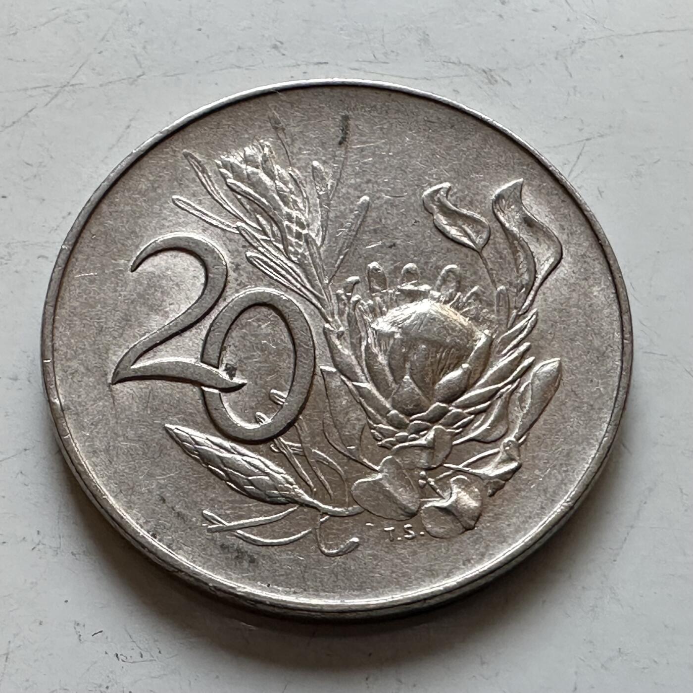 🌹外币初藏🌹🐯2025年第140场  每周二四六晚8️⃣点 接代拍 南非1965年20分