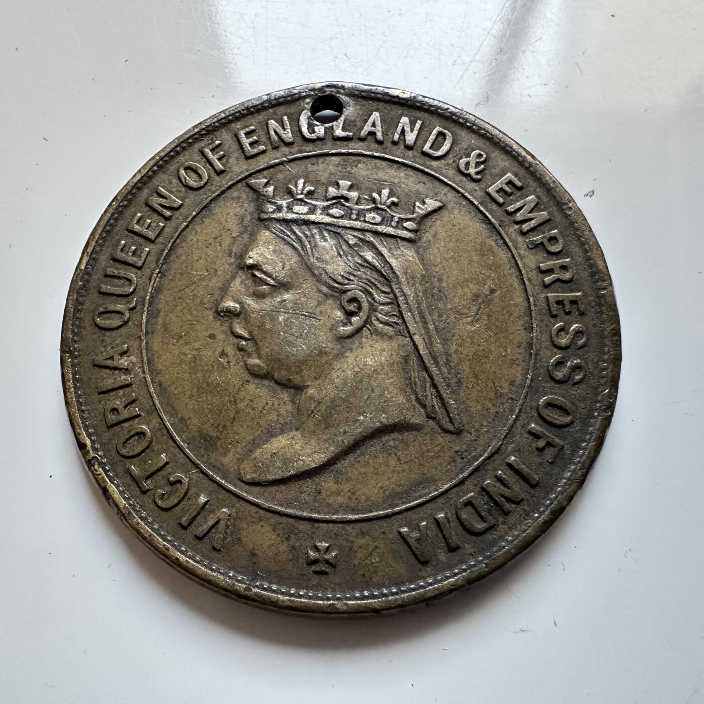 🌹外币初藏🌹🐯2025年第140场  每周二四六晚8️⃣点 接代拍 英国1887年维多利亚女王在位50周年金禧纪念章 30.7毫米9.3克