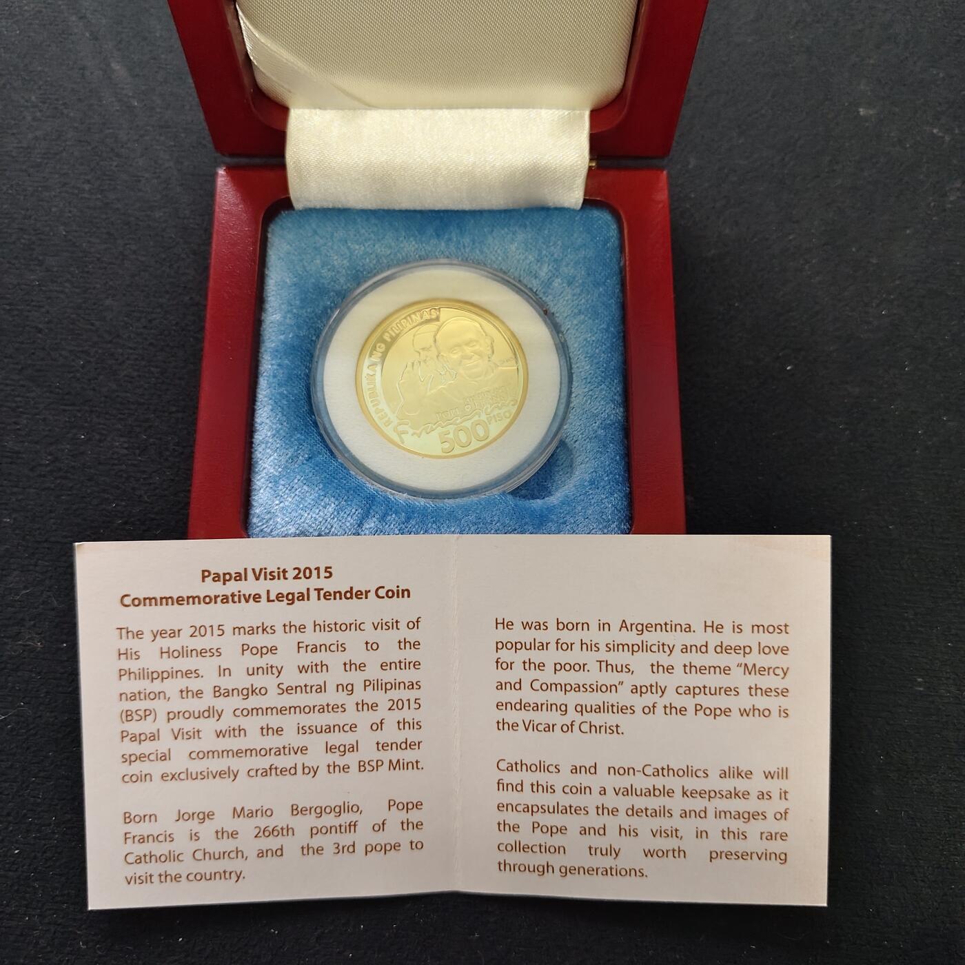 【全场包邮】纯粹捡漏拍485场（免费代拍第22场） 菲律宾2015年500比索教皇访问精制镀金纪念币-盒证全（未公布发行量实物少见）