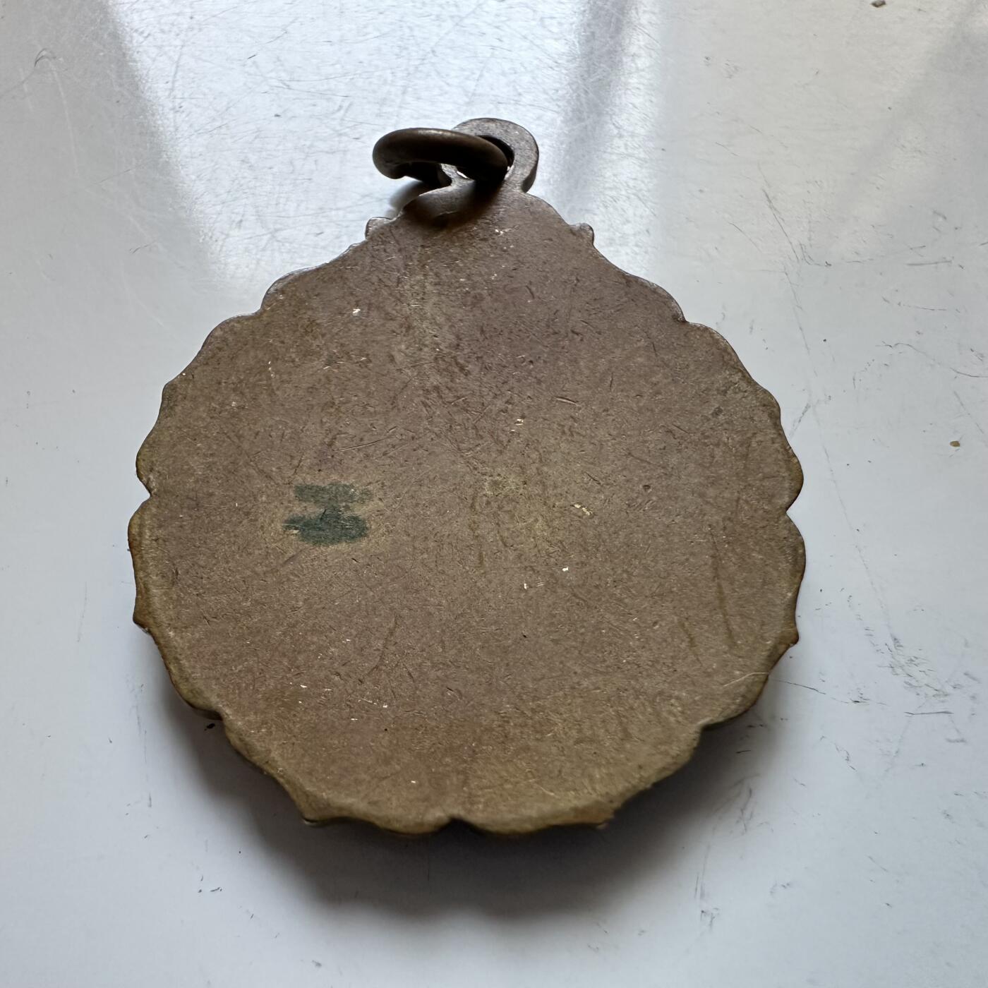 🌹外币初藏🌹🐯2025年第140场  每周二四六晚8️⃣点 接代拍 六芒星铜章护身符23.8毫米