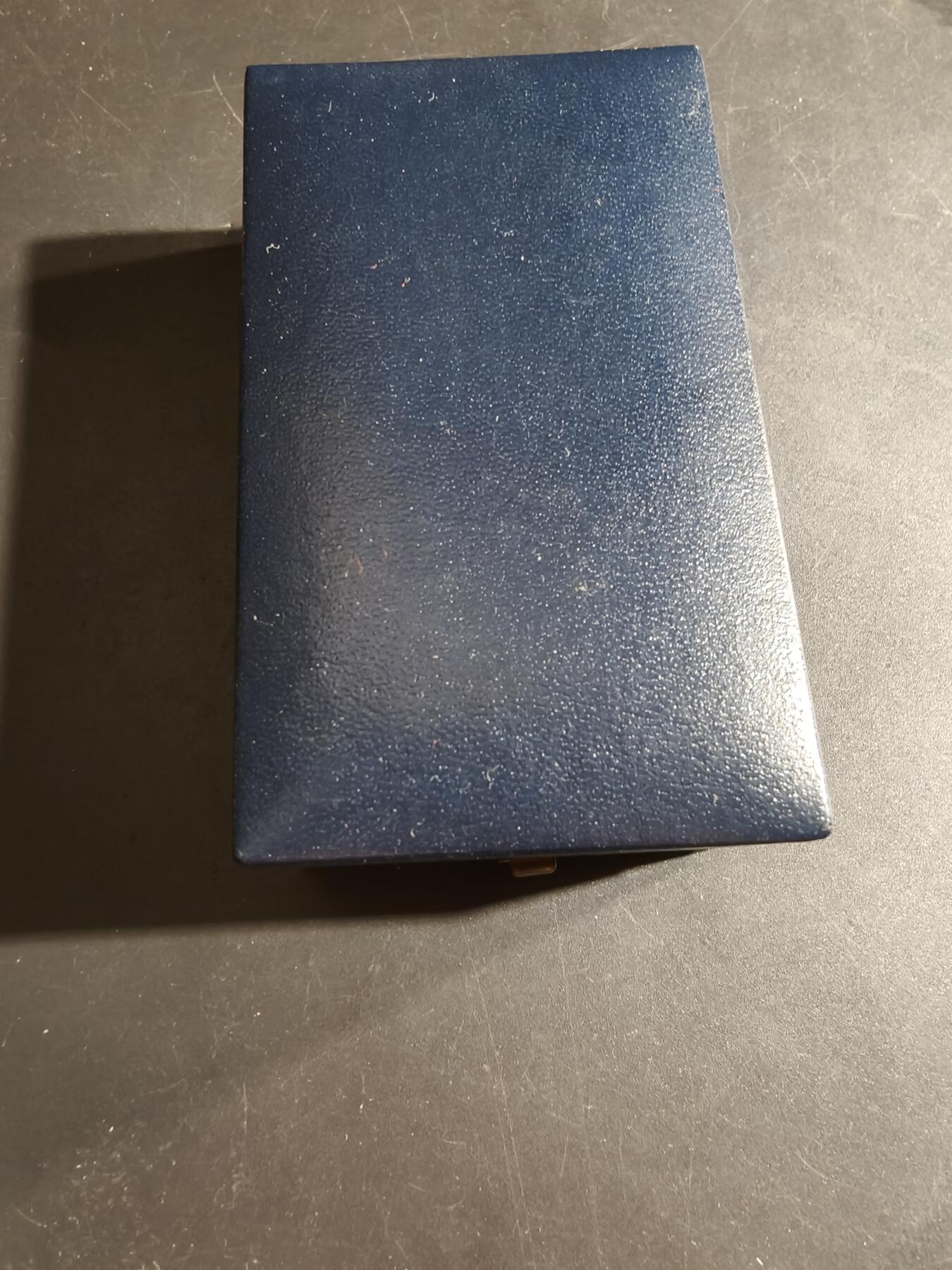 老王徽章第169期 法国军官级棕榈叶勋章    银质镀金珐琅    原盒   