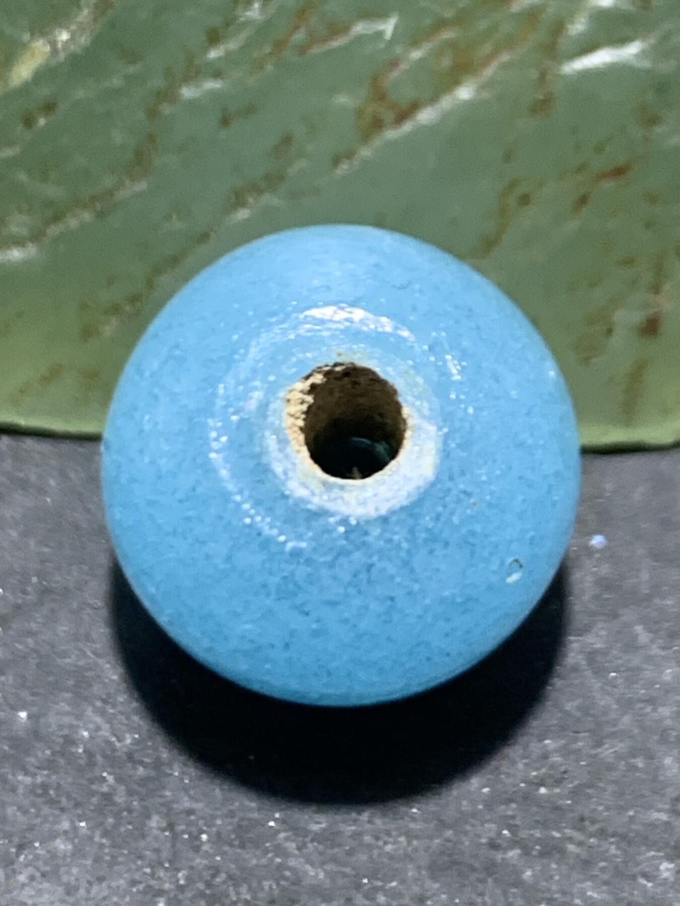 罕见建国前后库存夜光琉璃苹果珠一颗，