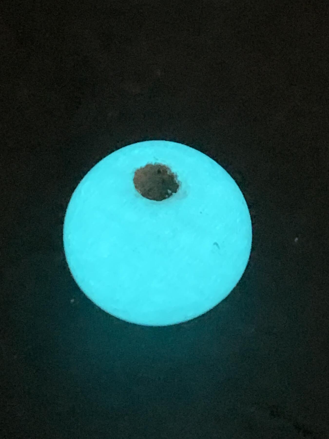 罕见建国前后库存夜光琉璃苹果珠一颗，