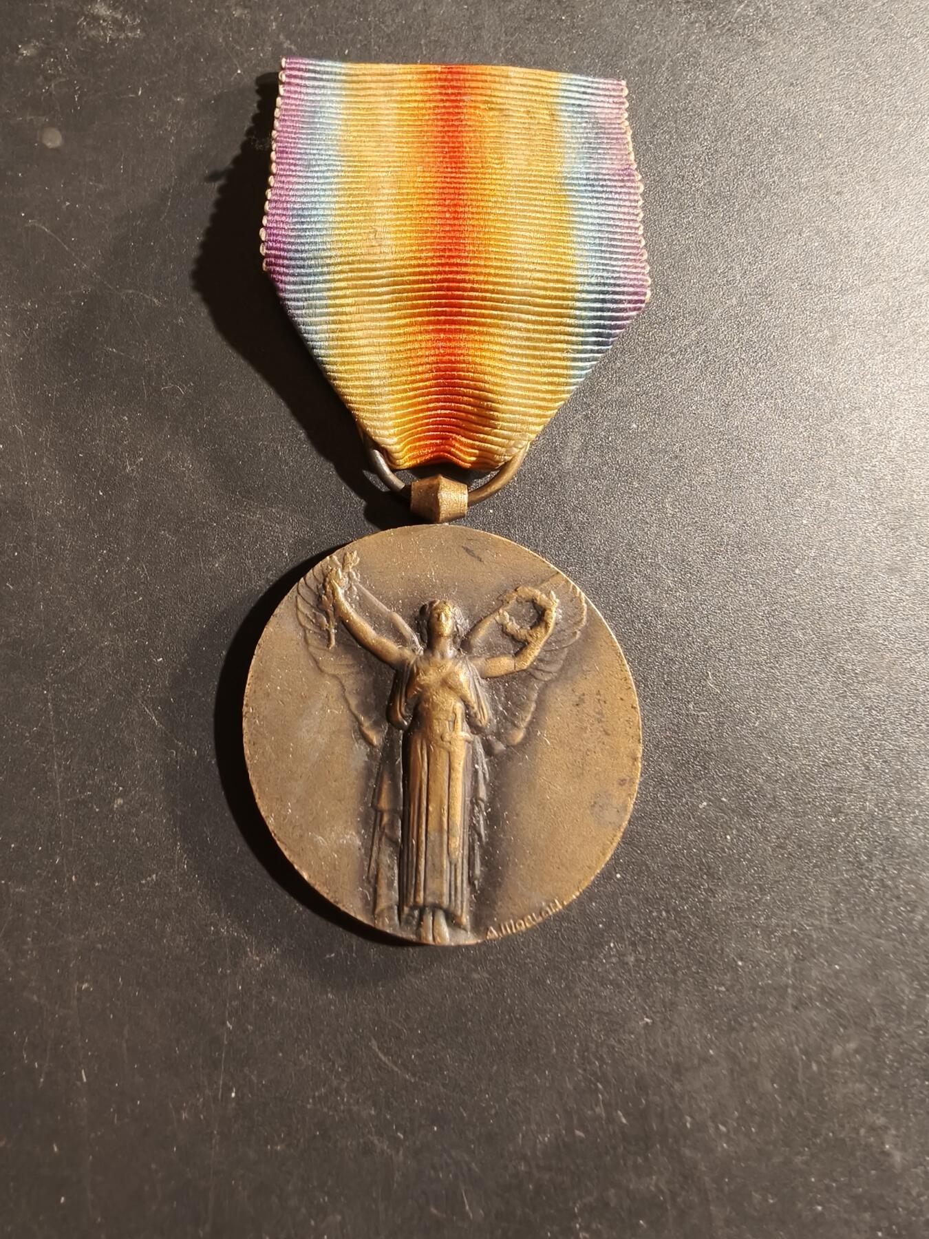 老王徽章第169期 法国一战胜利奖章