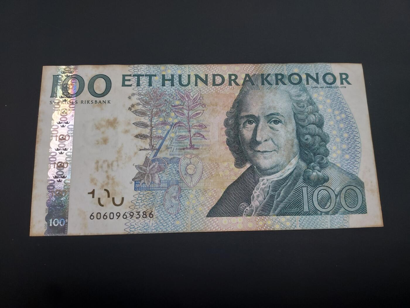 博彦收藏  12月15日 8点 钱币专场 全场包邮 瑞典 100克朗 UNC 有黄