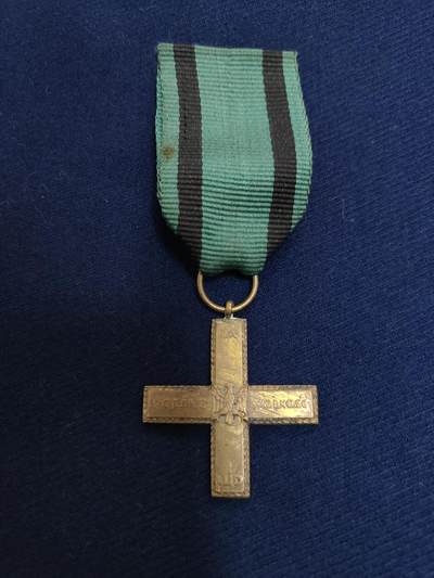 时顺第二十七拍 - 波兰游击队十字