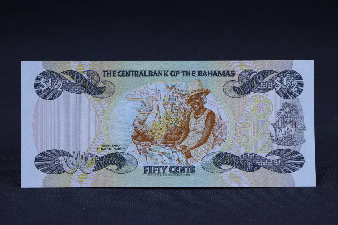 【淘币小摊】限时拍第八百二十八拍  纸币场  满百包邮可预留两周  周一统一发货    巴哈马1974年1/2元纸币