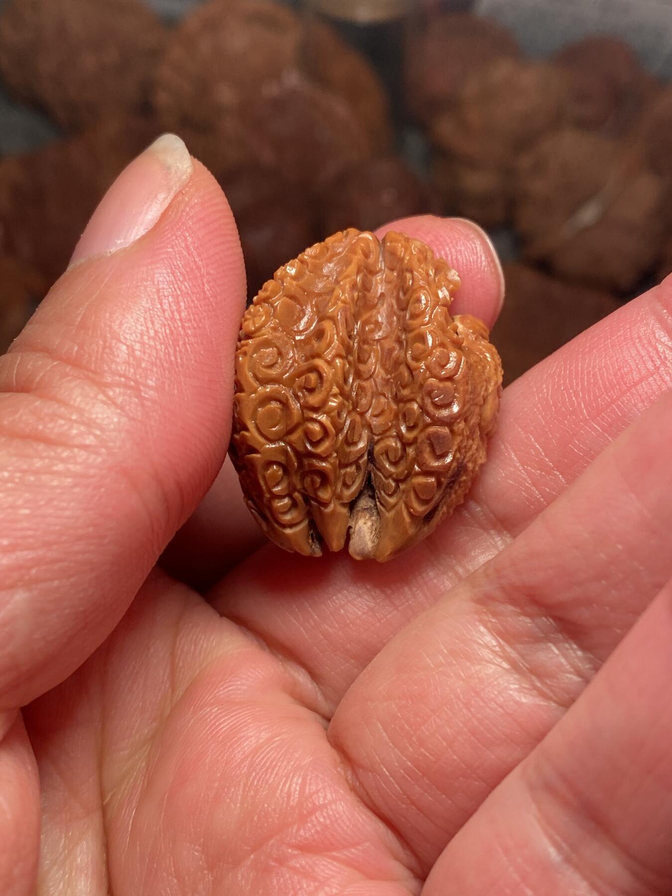 以核会友，中国非物质文化遗产苏工核雕手作